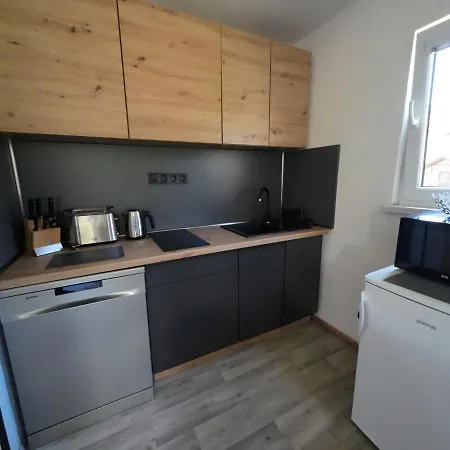 Andrea Apartment *