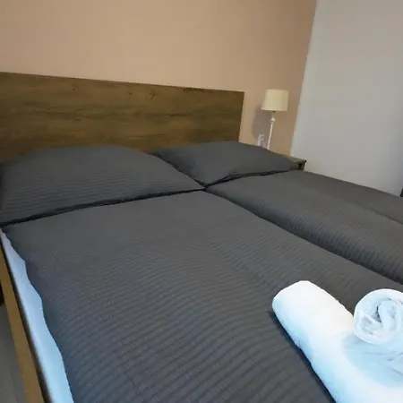 Andrea Apartment *
