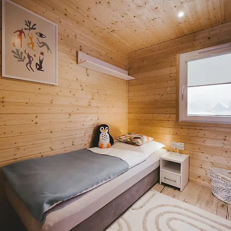 Andrea * Cervena Voda